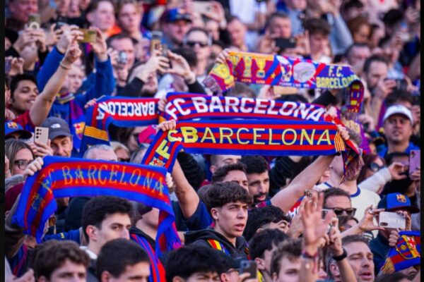 7 sulmuesët që janë në radarin e Barcelonës, dy prej tyre luajnë në Serie A