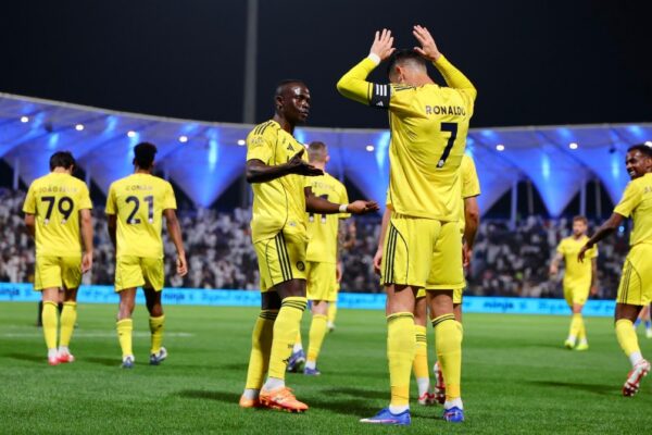 Ronaldo shënon golin e parë si 41-vjeçar, Al-Nassr merr fitoren e shtatë radhazi dhe tani ëhstë në garë për titullin (video)