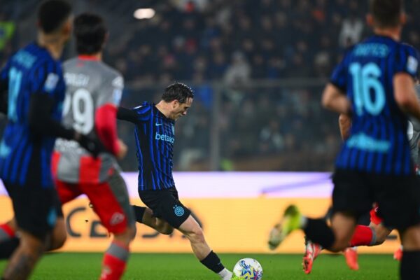 Inter nuk e llogarit Cremonese-n, tifozët zikaltër me gjest të shëmtuar ndaj ish-lojtarit të tyre (video)