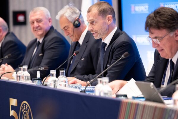 Komiteti Ekzekutiv i UEFA mban mbledhjen e parë për këtë vit. Nga përditësimi i Strategjisë së Qëndrueshmërisë së Futbollit 2030 e deri te vlerësimi i arbitrave