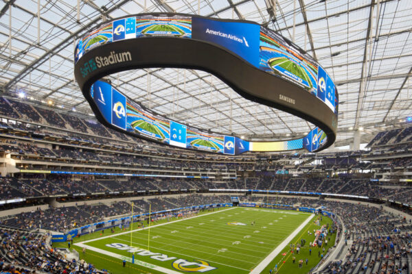 Kupa e Botës 2026 gjithmonë e më e shtrenjtë, FIFA nis shitjen e vendeve të parkimit për 300$