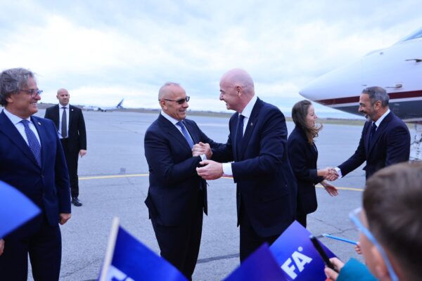 10-vjet në krye të FIFA-s, FFK-ja uron Gianni Infantinon