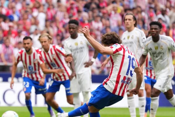 Real Madrid bën surprizën e madhe në merkato, siguron qendërmbrojtësin e Atletico Madridit