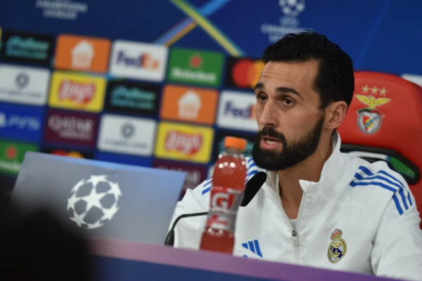 Alvaro Arbeloa paralajmëron spektakël kundër Benficës