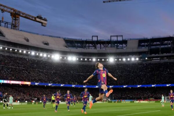 Beteja ka nisur që tani. Chelsea, Arsenal dhe Barcelona në garë për të mbyllur një nga transferimet më të bujshme të dekadës