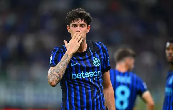 Mbrojtësi më i shtrenjtë në histori, Bastoni largohet nga Interi për 100 milionë euro