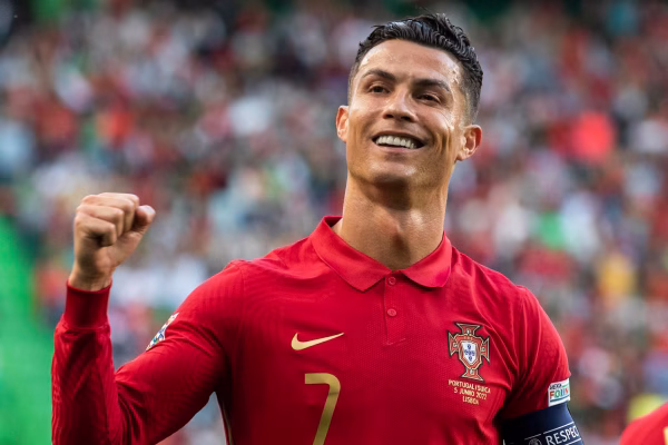 Trajneri i Kombëtares së Portugalisë: Ronaldo është shembull i profesionalizmit dhe përkushtimit