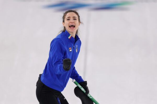 Milano-Cortina 2026 në RTSH/ Curling ekip i përzier, Italia dominon Zvicrën 12-4