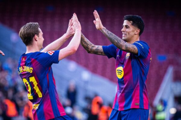 Pas disfatës të Realit, Barcelona bën detyrën ndaj Levante. Vendosin golat e 18-vjeçarit dhe De Jong (video)