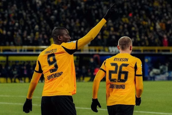 Borussia triumfon ndaj Atalantas