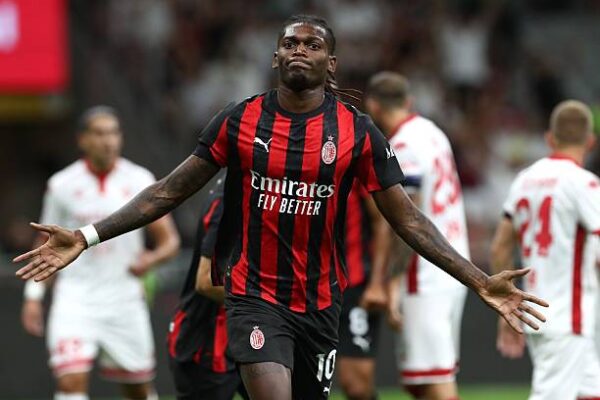 Manchester United ofron 100 Milionë euro për Rafael Leao