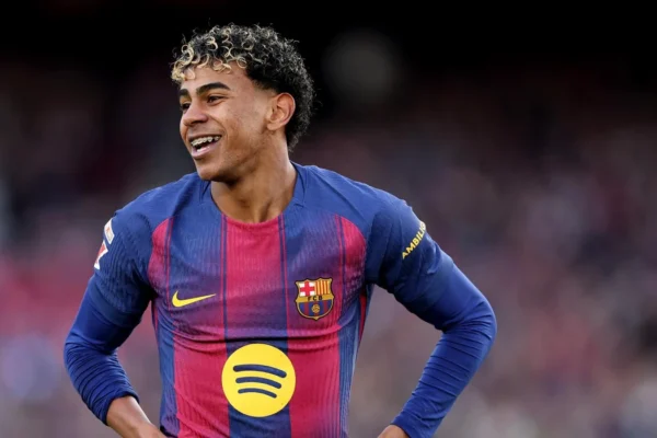 Lamine Yamal thyen një rekord të Messit dhe Bojan Krkic