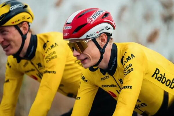 Vingegaard paralajmëron rikthimin pas aksidentit dhe virusit, synon Paris-Nice    