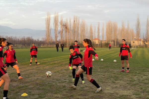 Botërori 2027 për vajza / Kombëtarja nis përgatitjet për Malin e Zi dhe Çekinë