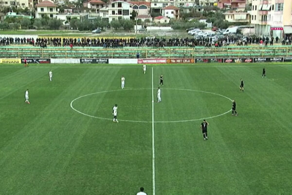 Canka shpërdoron penallti, Burreli largohet me fitore nga Lushnja