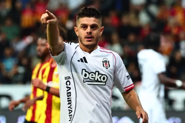 Trabzonspori insiston për Milot Rashicën