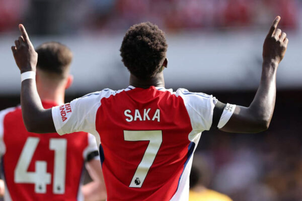 Saka: Tek Arsenal për të lënë një trashëgimi, tifozët janë ata që më karikojnë çdo ndeshje