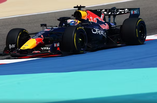Testet para Botërorit/ Menjëherë rivalitet Norris-Verstappen, alarm i kuq për Hamilton