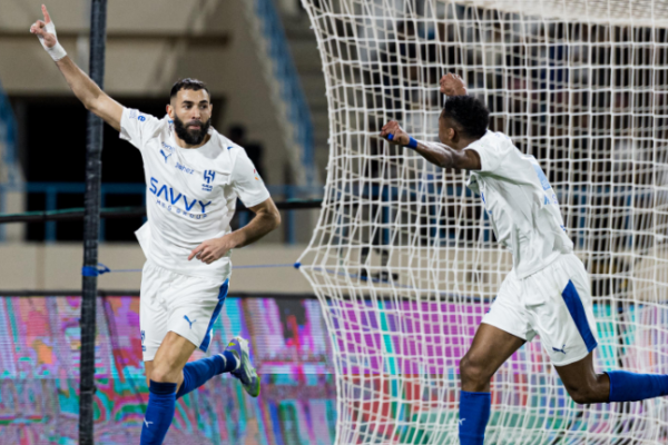 Debutim ëndrrash, Benzema shënon 3 gola me fanellën e Al Hilalit