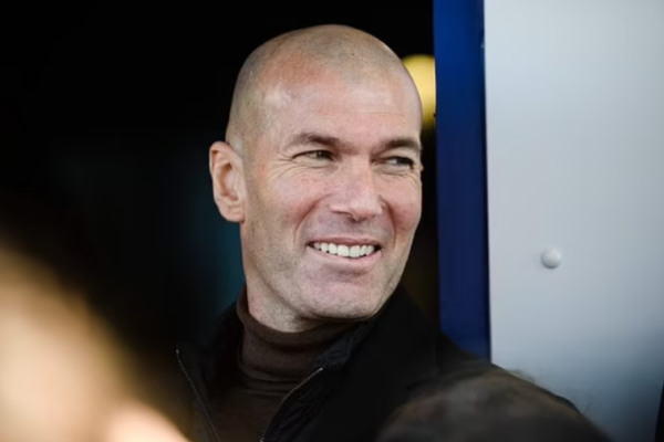 🔥 E kryer! Zinedine Zidane rikthehet në stol, arrin marrëveshje për destinacionin e ri