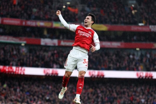 Sunderland pa Xhakën është “asgjë” në fushë, Arsenal bën detyrën në shtëpi. Chelsea nuk zhgënjen ndaj vendit të fundit (video)