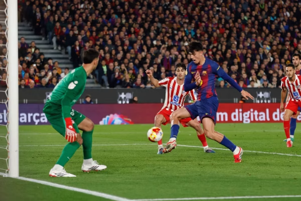 Barça fiton, Atletico kalon në finale