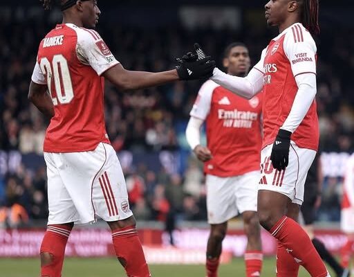 Arsenal mund me vështirësi Mansfield town dhe arrin në Çerekfinale të FA Cup