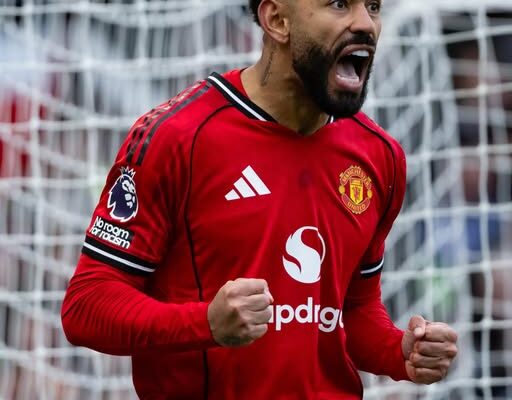 Manchester United mposhtë Aston Villan 3-1 në “Old Trafford”