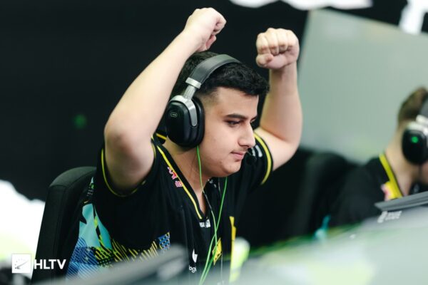 “makazze”i pandalshëm-Natus Vincere r në gjysmëfinale të Blast Open Rotterdam
