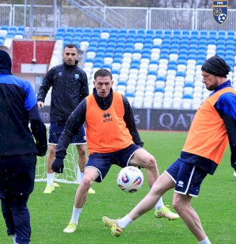 “Dardanët nuk i ndal as shiu”, lojtarët e Kosovës vazhdojnë përgatitjet para duelit me Turqinë