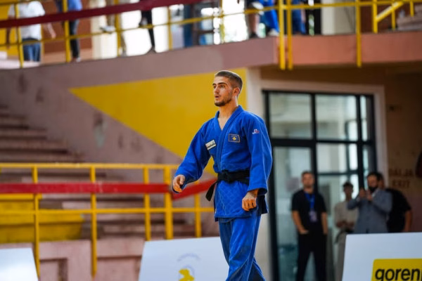 Veseli përfundon i 7-ti në Podgorica Senior European Cup 2026