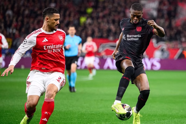 Leverkuseni barazon me Arsenalin