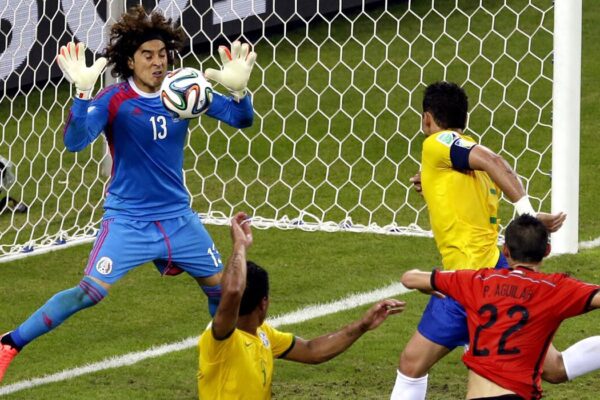 Ochoa drejt Botërorit të 6-të në karrierë, rikthim historik i legjendës 40-vjeçare te Meksika