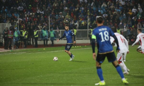 Pas Edon Zhegrovës, Foda inkuadron në lojë Milot Rashicën dhe Fidan Alitin