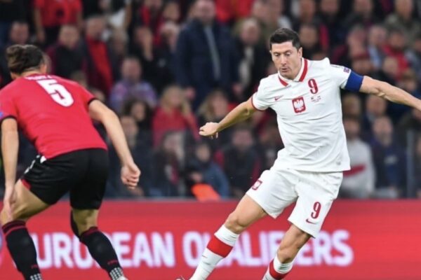 Lewandowski flet për duelin ndaj Shqipërisë
