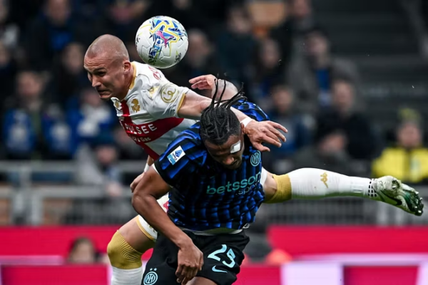 Një perlë dhe një penallti, Interi mund Genoa-n