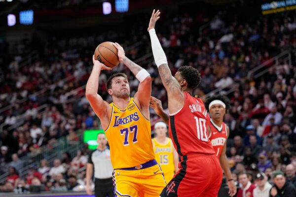 Fitore të rëndësishme në NBA, Lakers vazhdojnë serinë pozitive