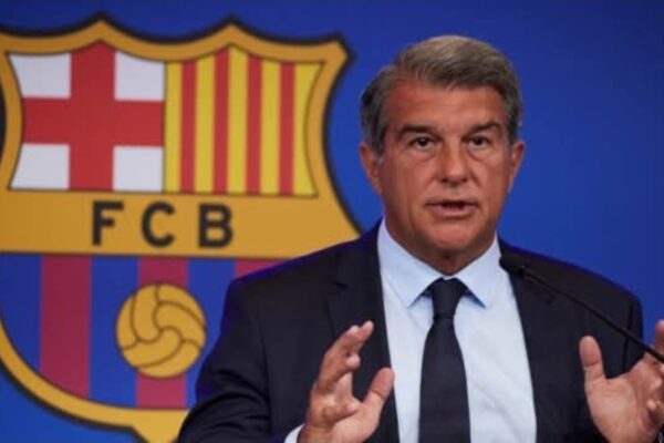 Laporta fajëson agjentin për largimin e talentit të Barcelonës: Tradhti nga tullaci