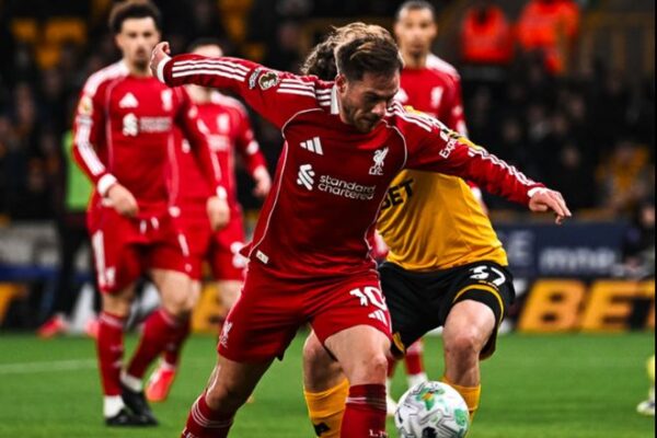 Liverpool e bën dramë, mundet nga Wolves i vendit të fundit