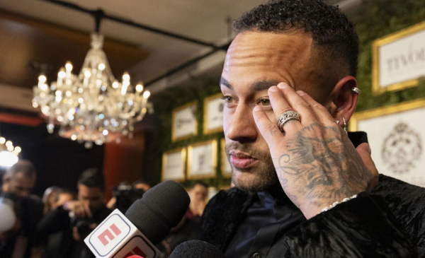 Kuzhinierja personale denoncon Neymar, i kërkon dëmshpërblim për shfrytëzim të tepërt