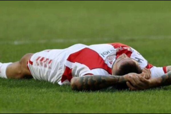 Pak ditë para sfidës me Poloninë, sulmuesi shqiptar lë fushën e lojës i dëmtuar