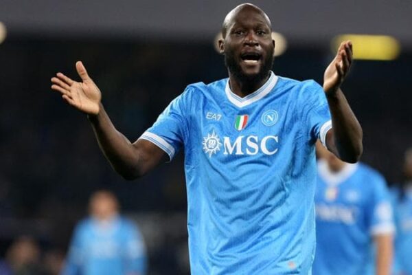 Lukaku kthehet në çështje, Napoli i vendos ultimatum sulmuesit