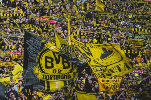 Mesatarja e tifozëve për ndeshje, dy klube gjermane mbajnë kryesojnë në Europë