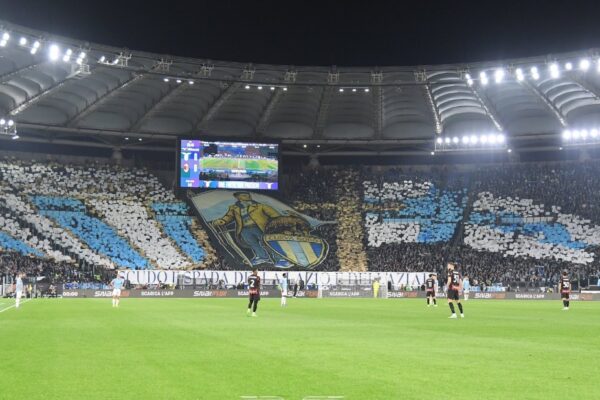 Estupinan në gjumë, Lazio e mbyll në avantazh pjesën e parë ndaj Milanit (video)
