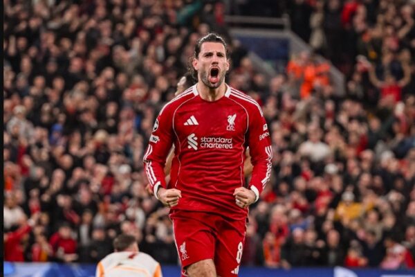 Mbyllen 45′ e para: Szoboszlai mban në lojë Liverpool-in. Tottenham ka ende shpresa. Bayern avazin (video)