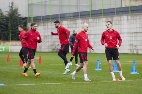 Faza Play Off e Kupës së Botës/ Kombëtarja zhvillon stërvitjen e parë në “Shtëpinë e Futbollit”