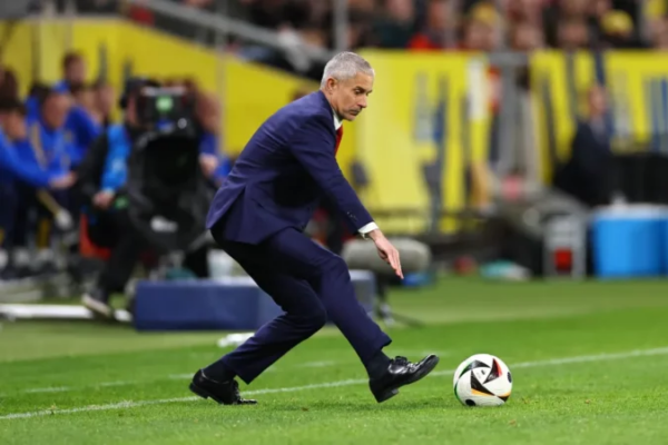 Sylvinho nuk ia doli dot, Shqipëria shemb traditën 92-vjeçare braziliane në Botëror