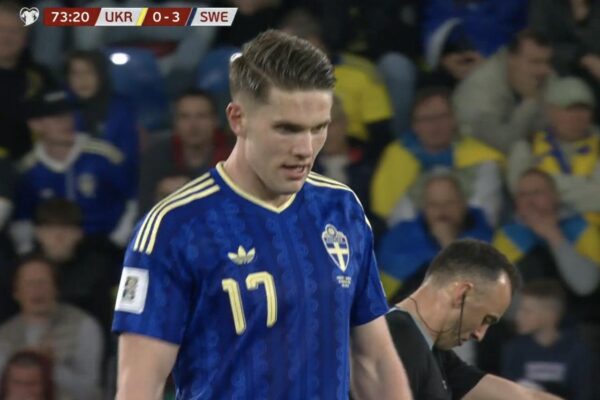 Play-off Botërori 2026/ Suedia dominon Ukrainën në Valencia, “vikingët” në finale falë Gyökeres