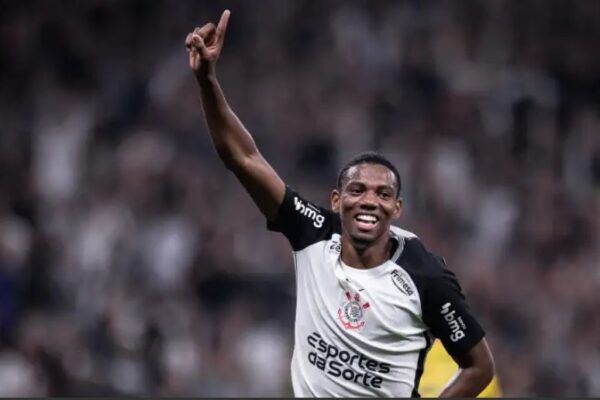 Milani një hap larg André, Tare gjen profilin klasik të mesfushorit “box-to-box” në Brazil