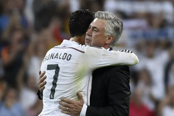 “Shumë i lehtë për t’u menaxhuar, besoj ende ndihet si 20-vjeçar”, Carlo Ancelotti flet për periudhën kur ishte trajner i Cristiano Ronaldos